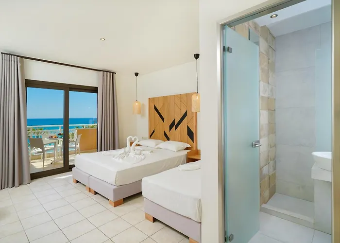 Blue View Seaside Hotel 3*