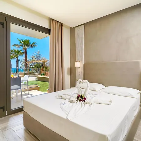 Blue View Seaside 3* يميناريا