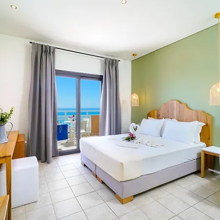 Blue View Seaside فندق 3*